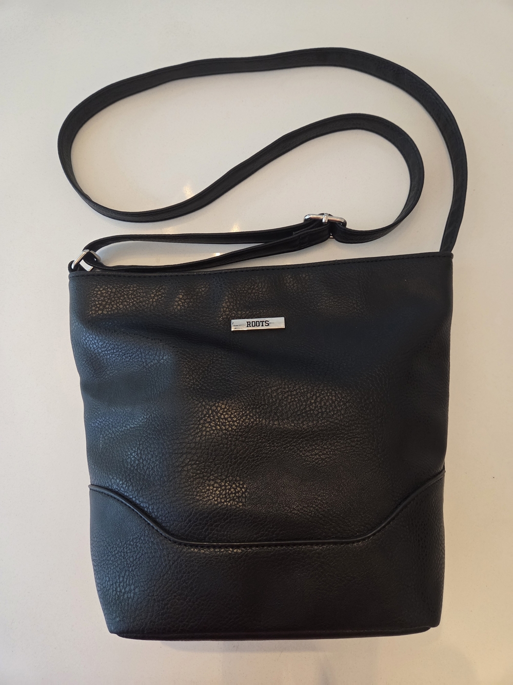Roots Black Crossbody Shoulder Bag